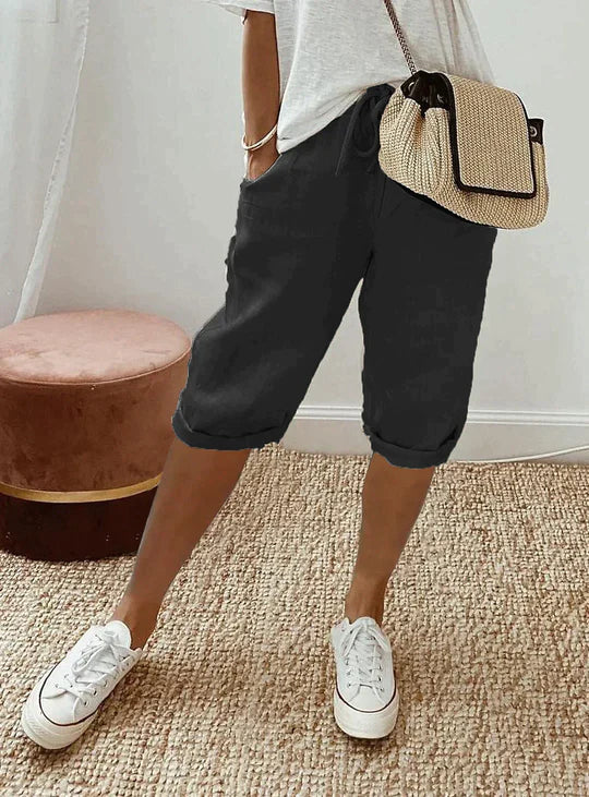 Niki | Linen Capri Pants