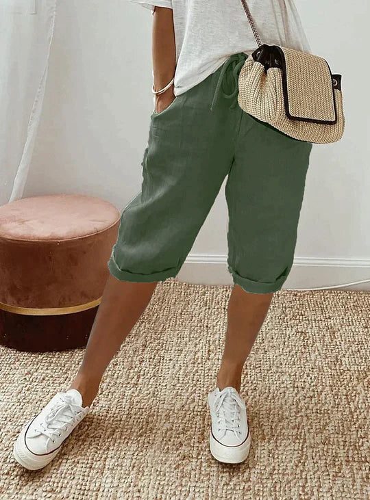 Niki | Linen Capri Pants